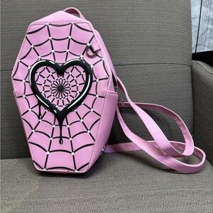 Monster High Draculaura Haunt Couture Coffin Pink Backpack Hot Topic Exclusive